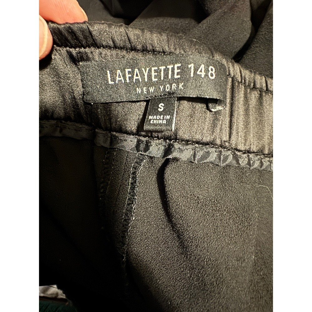 Lafayette 148 Black Pull On Tapered Pants Size Small Elastic Waist 27.5" Inseam - Picture 7 of 13